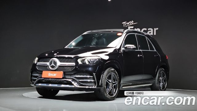 Mercedes-Benz GLE-Class 2021 — photo 1