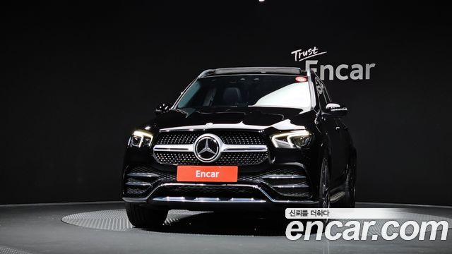 Mercedes-Benz GLE-Class 2021 — photo 3