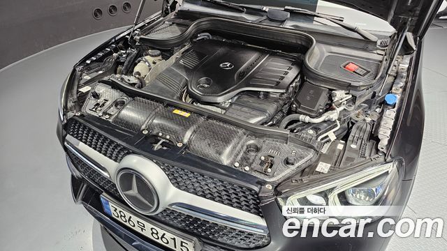 Mercedes-Benz GLE-Class 2021 — photo 6