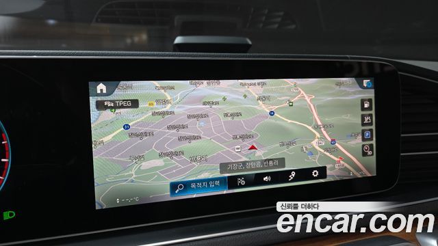 Mercedes-Benz GLE-Class 2021 — photo 23