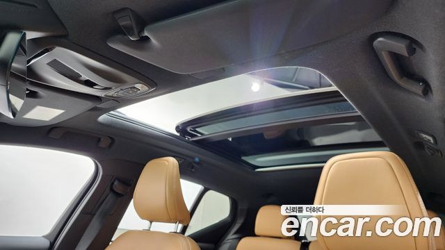 Volvo XC40 2021 — photo 24