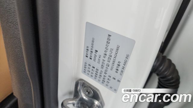 Volvo XC40 2021 — photo 27