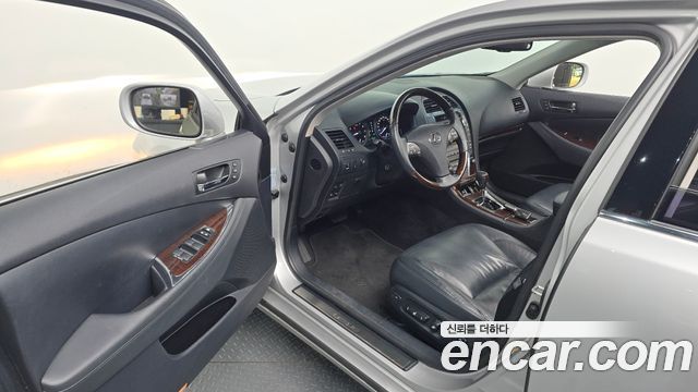 Lexus ES 2011 — photo 13