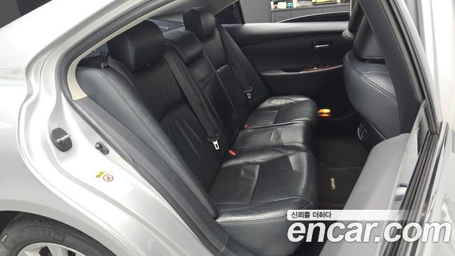 Lexus ES 2011 — photo 17