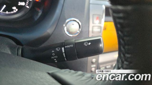 Lexus ES 2011 — photo 29