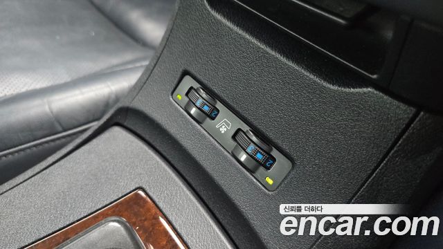 Lexus ES 2011 — photo 30