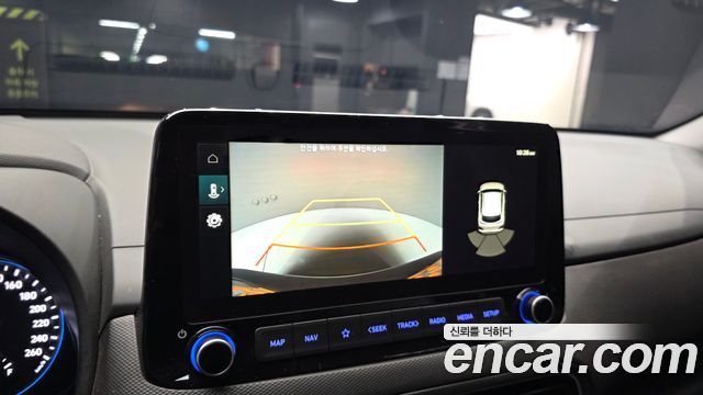 Hyundai Kona 2021 — photo 16