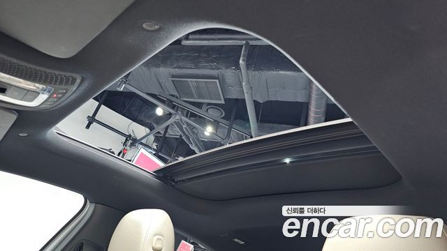 Mercedes-Benz A-Class 2020 — photo 24