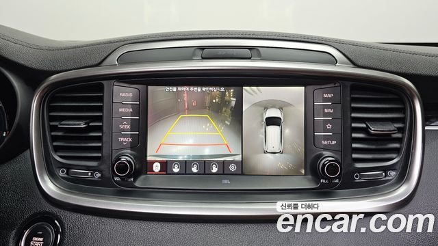 Kia Sorento 2018 — photo 15
