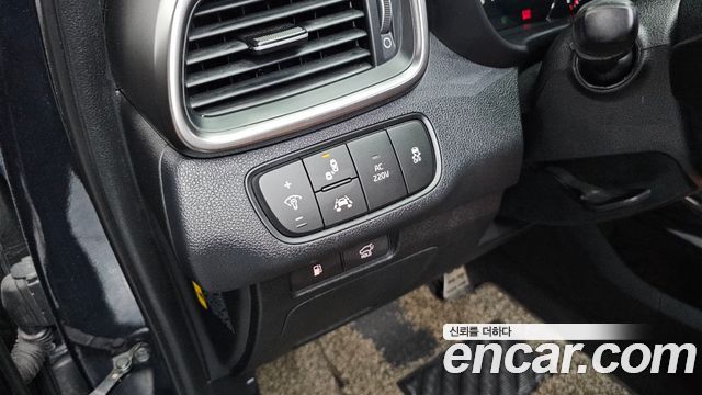 Kia Sorento 2018 — photo 16