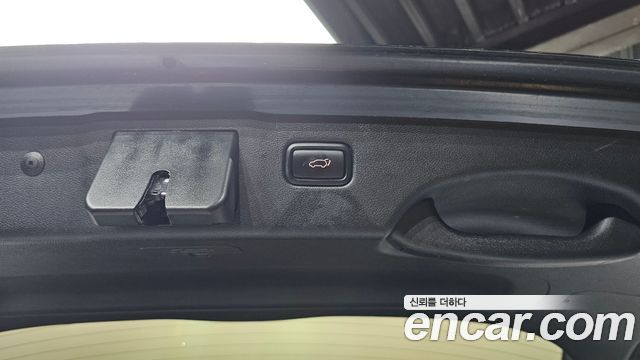 Kia Sorento 2018 — photo 20