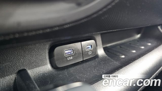Hyundai Casper 2023 — photo 25