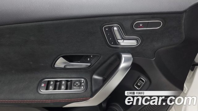 Mercedes-Benz A-Class 2021 — photo 27