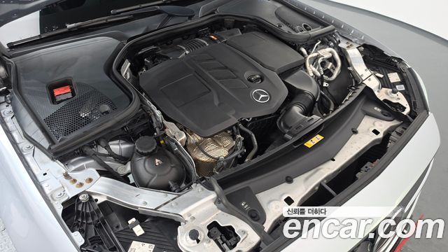 Mercedes-Benz E-Class 2021 — photo 6