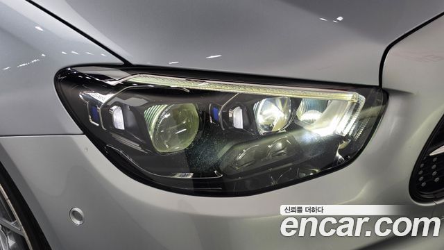 Mercedes-Benz E-Class 2021 — photo 8