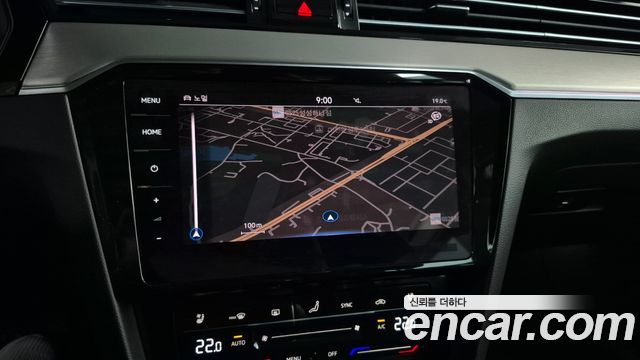Volkswagen Passat 2022 — photo 19