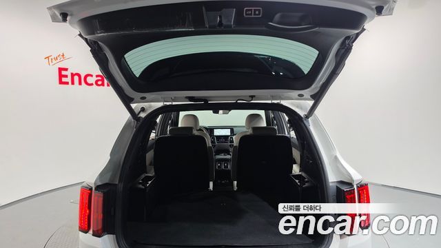 Kia Sorento 2021 — photo 23