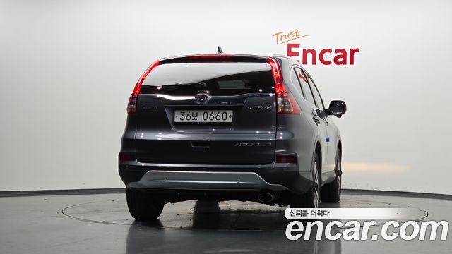 Honda CR-V 2016 — photo 4