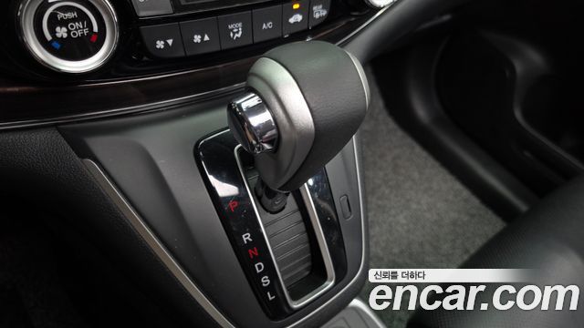 Honda CR-V 2016 — photo 9