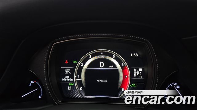 Lexus LS 2019 — photo 8