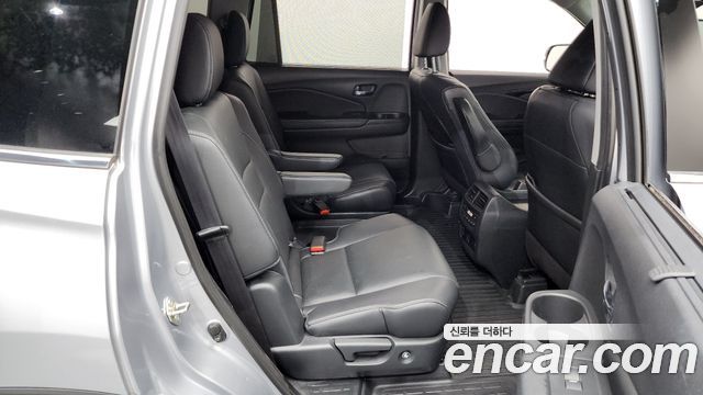 Honda Pilot 2019 — photo 17