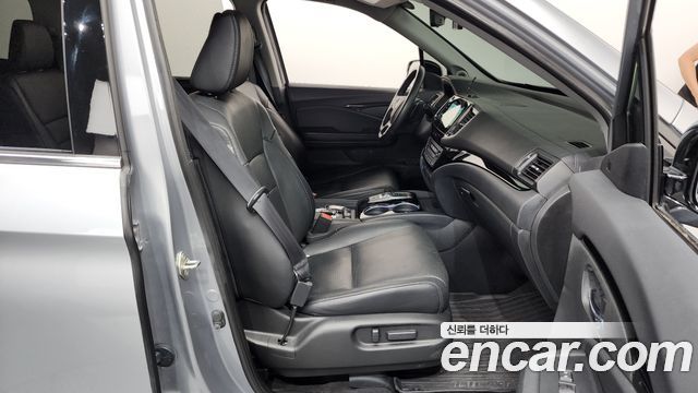 Honda Pilot 2019 — photo 16