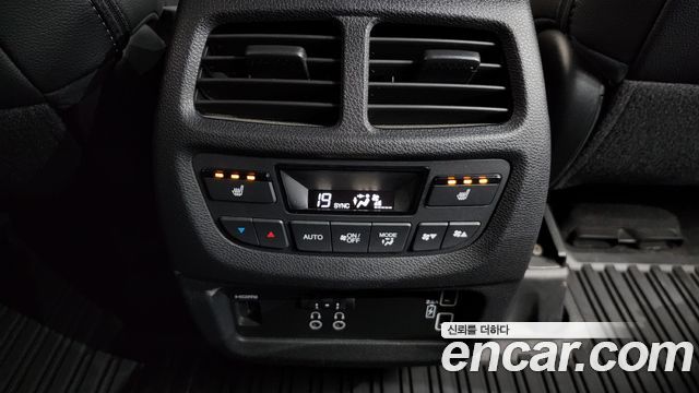Honda Pilot 2019 — photo 31