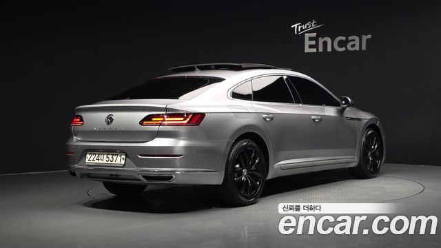 Volkswagen Arteon 2019 — photo 2