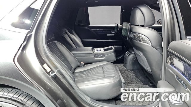 Genesis G90 2025 — photo 12