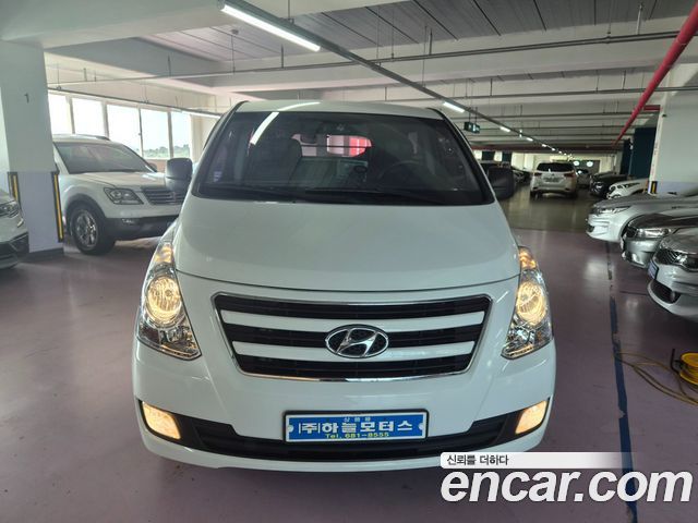 Hyundai Starex 2016 — photo 3