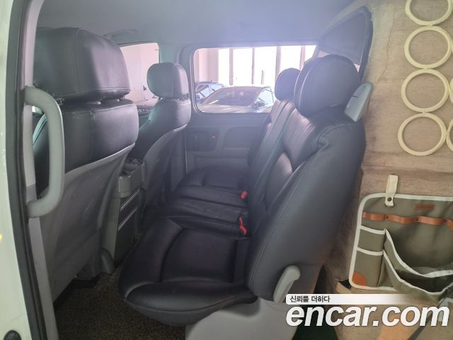 Hyundai Starex 2016 — photo 13