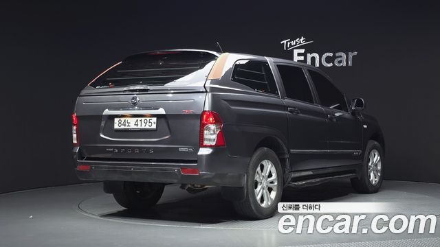 KG Mobility KORANDO 2018 — photo 2