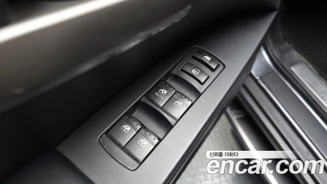 KG Mobility KORANDO 2018 — photo 28