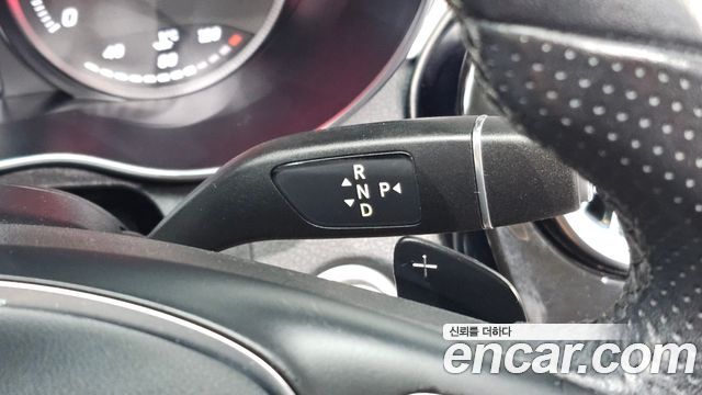 Mercedes-Benz C-Class 2018 — photo 9