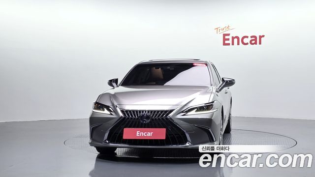 Lexus ES 2022 — photo 3