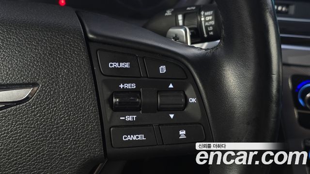 Genesis G80 2018 — photo 16