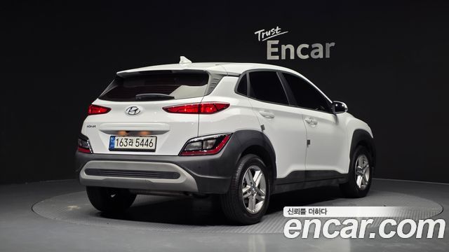Hyundai Kona 2023 — photo 2