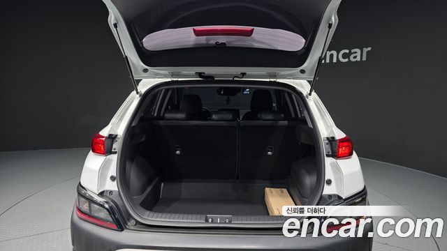Hyundai Kona 2023 — photo 26