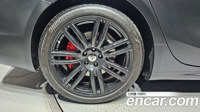 Maserati Ghibli 2018 — photo 5