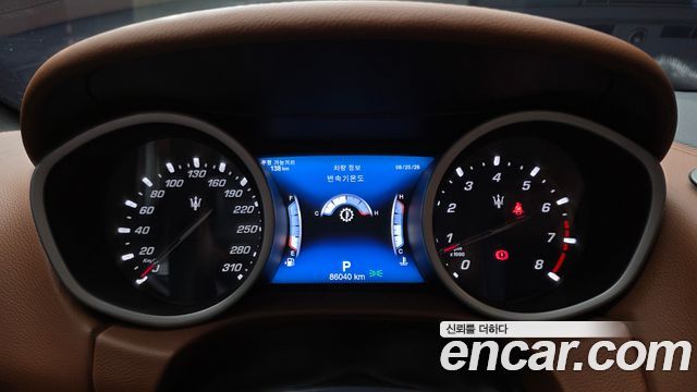 Maserati Ghibli 2018 — photo 11