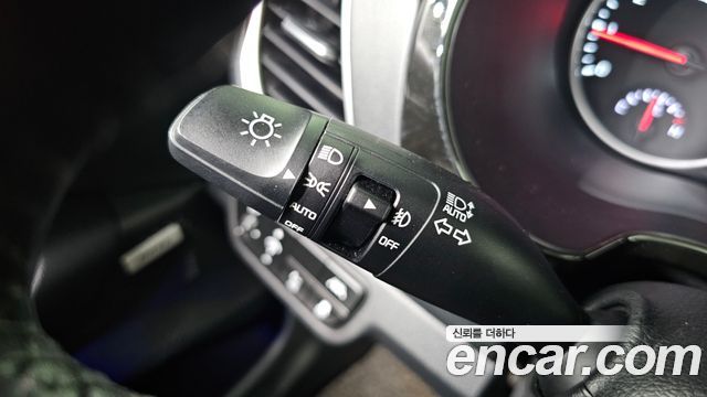 Kia Seltos 2022 — photo 28