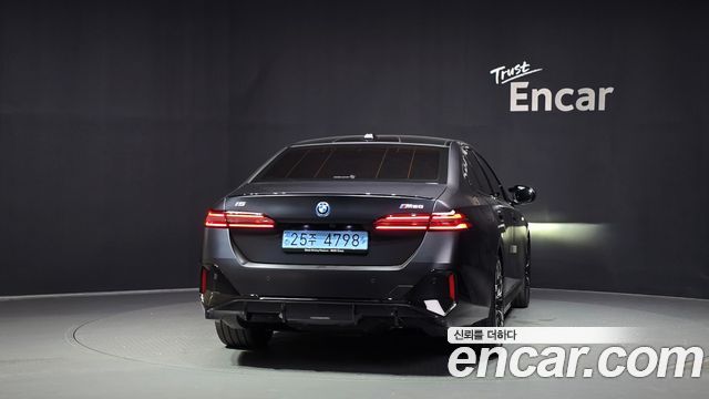 BMW i5 2024 — photo 4