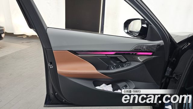 BMW i5 2024 — photo 14