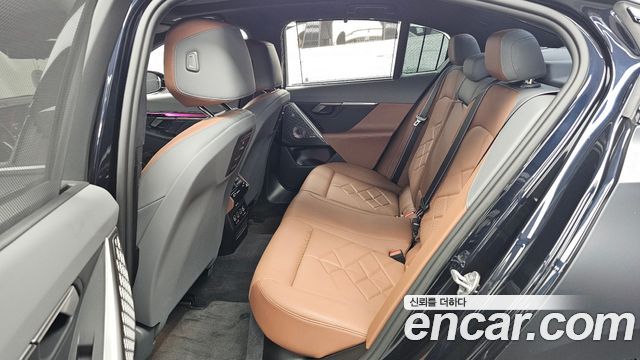 BMW i5 2024 — photo 16