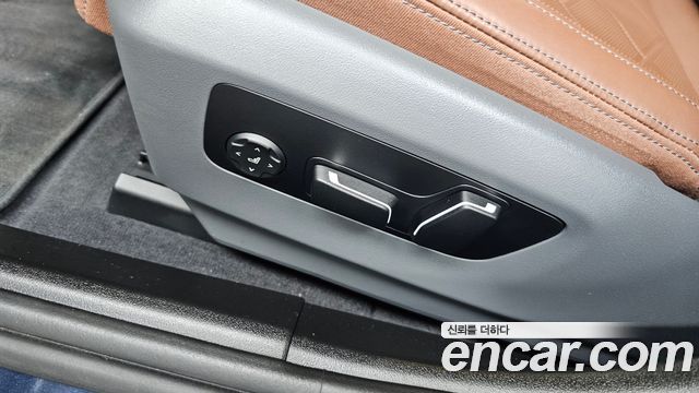 BMW i5 2024 — photo 31