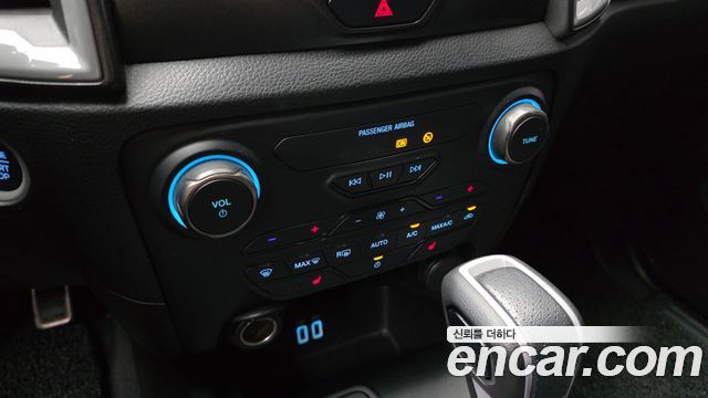 Ford Ranger 2022 — photo 23