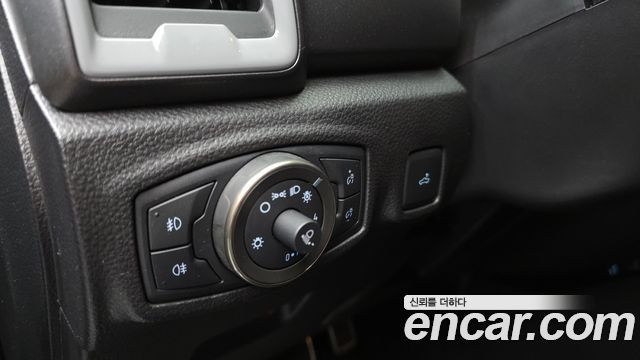 Ford Ranger 2022 — photo 27