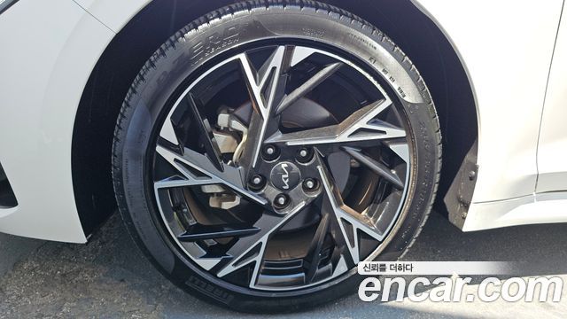 Kia K5 2024 — photo 5