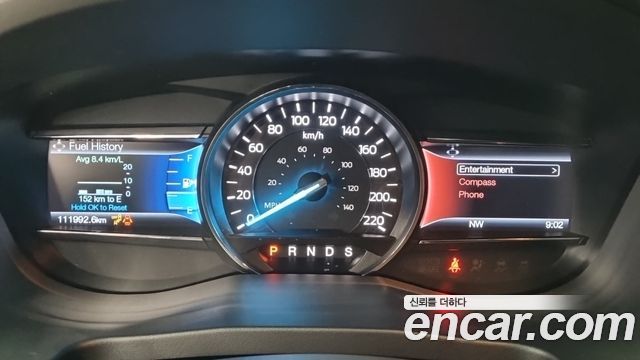 Ford Explorer 2017 — photo 8