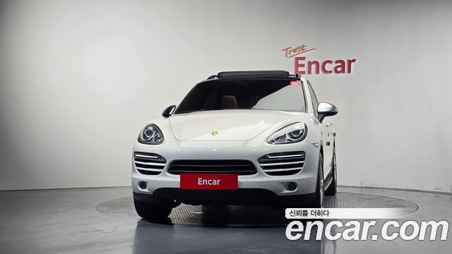 Porsche Cayenne 2011 — photo 3